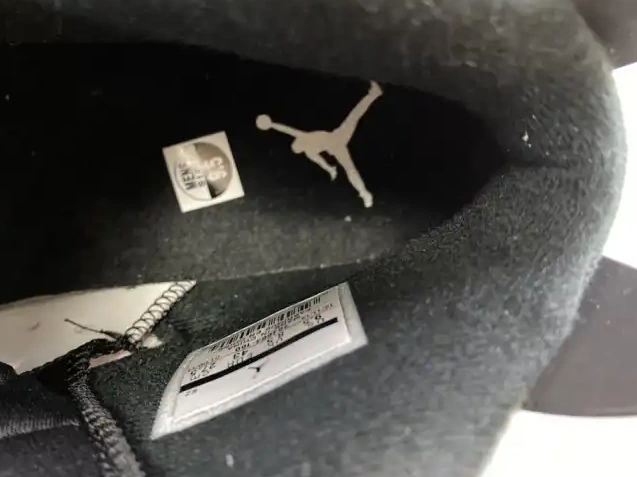 One Kick JORDAN RETRO 384664-160 AIR 6 'CARMINE' 2014 0524